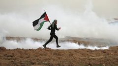غزة تستعد لمسيرات الجمعة...."فليسقط مؤتمر البحرين"