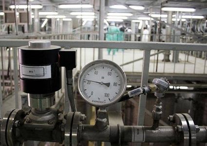 إيران تلوح بتجاوز حدود "اليورانيوم"