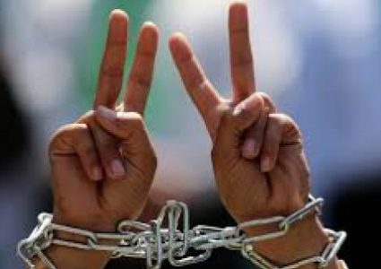 جنين: سجن مجدو يفرض عقوبات على أسير مضرب