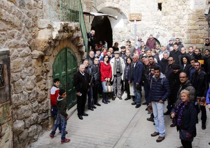 "السياحة والآثار" تعقد دورة استدراكية للأدلاء السياحيين