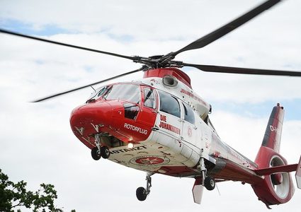 مروحية "تنتشل" مليونيرا من زحمة المرور! (فيديو)