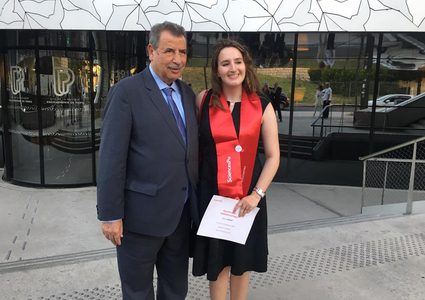 زهوة عرفات توجه الشكر للرئيس أبومازن: هو بمثابة الأب لي