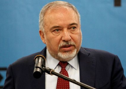 ليبرمان يهاجم اتفاق التهدئة مع حركة حماس