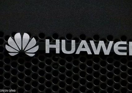 بعد تراجع ترامب.. ما الموقف الحالي بشأن هواوي؟