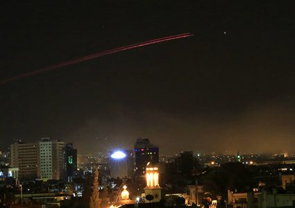 "أسباب خفية" وراء الهجوم الإسرائيلي على مواقع سورية