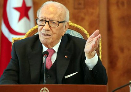 السبسي يغادر المستشفى