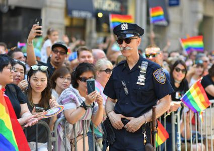 مسيرة للمثليين في نيويورك تشهد حضورا كبيرا