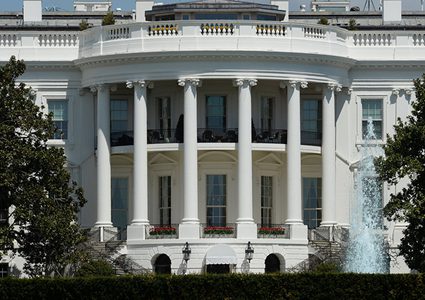 ترامب يقرر إشراك الصنوف العسكرية في احتفالات عيد الاستقلال