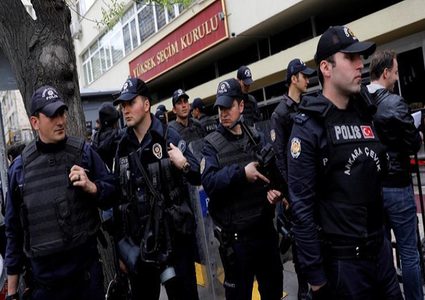 تركيا: اعتقال أتراك حرضوا ضد سوريين بمواقع التواصل الاجتماعي