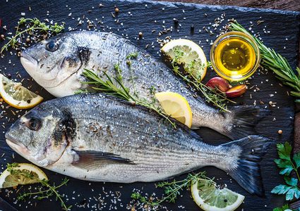 المكونات الأكثر غنى بالعناصر الغذائية في الأسماك