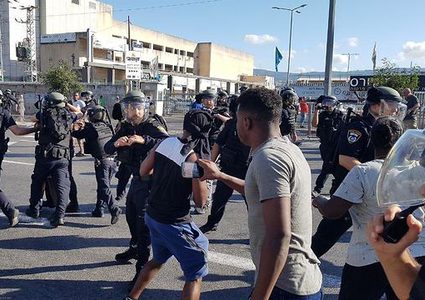 المجتمع الأثيوبي ينتفض ضد العنصرية في "اسرائيل"