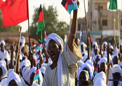 قوى التغيير توافق على التفاوض مع المجلس العسكري بالسودان