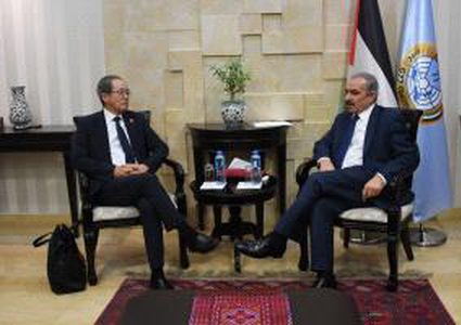 اشتيه يطالب بايجاد آلية لتدقيق اقتطاعات اسرائيل لأموال المقاصة