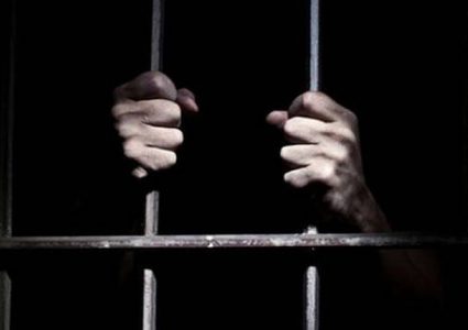 الاحتلال يجدد الاعتقال الاداري للأسير الزغاري للمرة الثانية