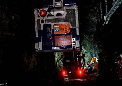 عمال عالقون في مناجم كندا على عمق ألف متر تحت الأرض