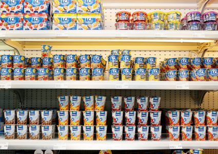 عليكم بالزبادي.. فهي تقي من سرطان القولون