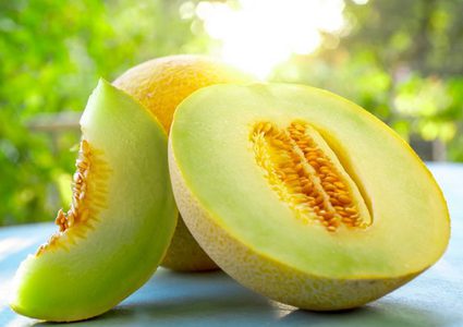 ماذا يخبئ ماء الشمام؟ تعرفوا على التفاصيل