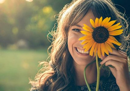 دوار الشمس يمنع التجاعيد