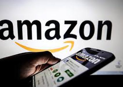 هيئة بريطانية تجبر أمازون على تجنب التعاون مع شركة تسليم أغذية