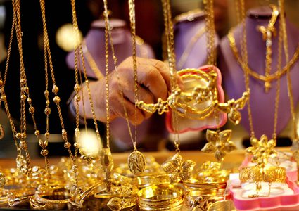 ارتفاع في بيع المواطنين للمصوغات الذهبية