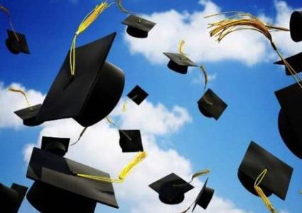 التعليم العالي تعلن توفر منح دراسية في بنغلادش وماليزيا