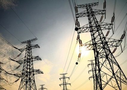 اتفاق فلسطيني أردني على رفع قدرة الربط الكهربائي