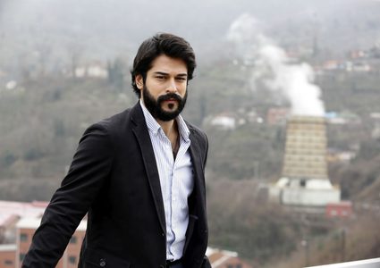 بعد حادث التدافع في لبنان.. بوراك يوجه رسالة لمحبيه