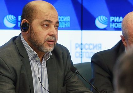 مصادر: أبو مرزوق يصل مصر في زيارة مفاجئة