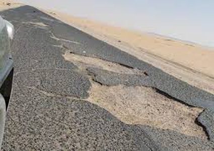 عصابة تقتل مواطن أمام طفلته وتصيب ذراعها وتنهب سيارته