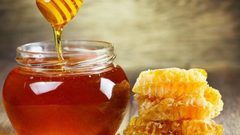 هل العسل مفيد للعين؟