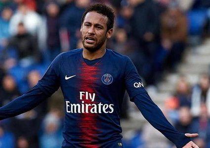 استفتاء.. غالبية جمهور باريس سان جرمان تؤيد رحيل نيمار