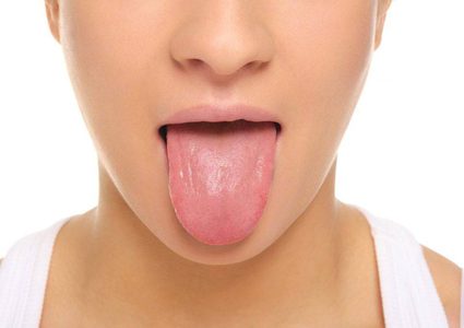 ما هي مكونات اللسان والأمراض التي تصيبه ؟