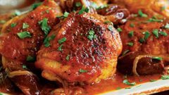 الدجاج بالصلصة المكسيكية