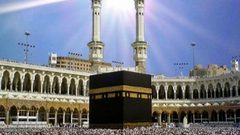 الشمس تتعامد على الكعبة للمرة الثانية والأخيرة لهذا العام
