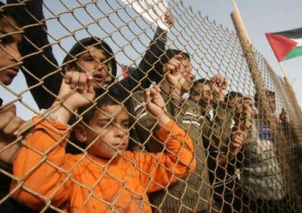 تقرير: مركز حقوقي يدعو المجتمع الدولي لإنهاء حصار غزة بشكل عاجل