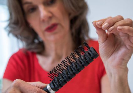 ‫الشعر الخفيف في الكبر قد ينذر بمشكلة صحية