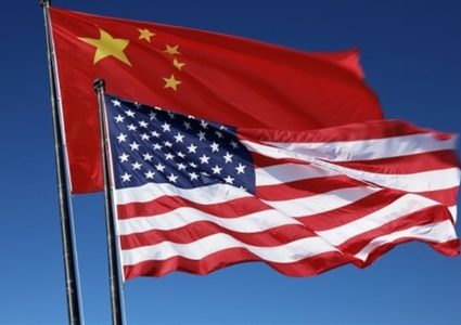 الصين تحذر الولايات المتحدة: "لا تلعبي بالنار"!