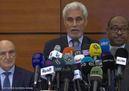 الوسيط الإفريقي: إرجاء توقيع الإعلان الدستوري إلى الأحد