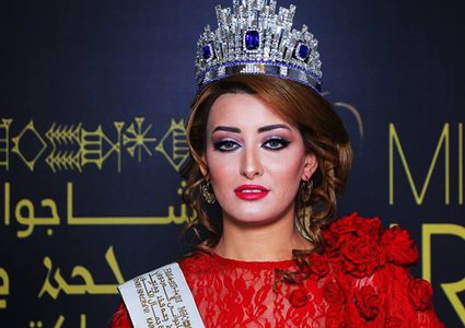 العراق.. من هي "سارة عيدان" وما قصتها من التطبيع مع إسرائيل