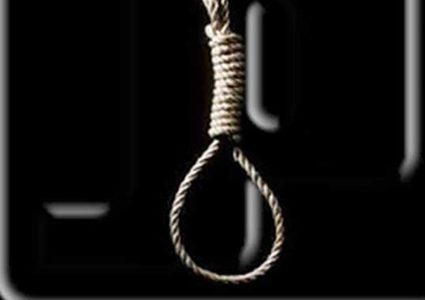 العثور على طفل مشنوق داخل دورة مياه مسجد في مصر