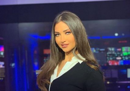 إصابة مذيعة سورية بحادث في مطار بهولندا