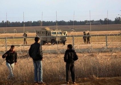 اعتقال شاب على حدود قطاع غزة