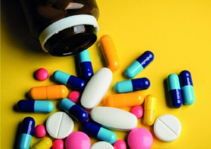 دراسة: تناول مسكنات الألم يصعب عملية العثور على علاج دائم