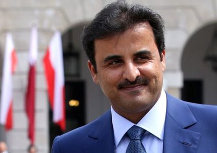 صورة أمير قطر في أحد مقاهي إنجلترا تشعل موقع تويتر