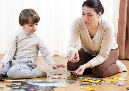 للأمهات.. نقاط تحقّق التوازن في حياة طفلك