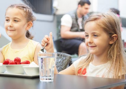 أطعمة عليكِ إضافتها لطفلك لزيادة ذكائه