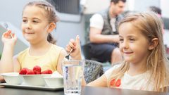 أطعمة عليكِ إضافتها لطفلك لزيادة ذكائه