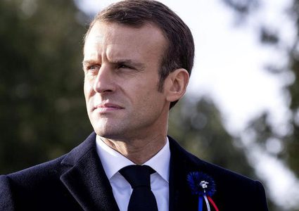 ماكرون يعلن تشكيل قيادة عسكرية فضائية قريبا