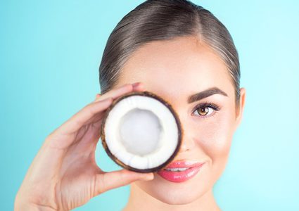 عالجي حروق الشمس بطريقة طبيعية