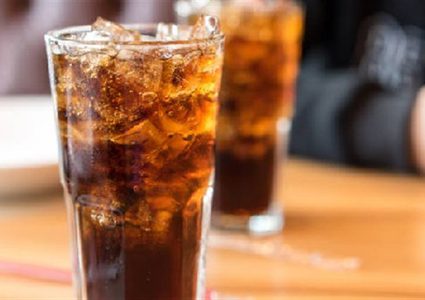هل تقضي المشروبات الغازية على الالتهاب المعوية؟
